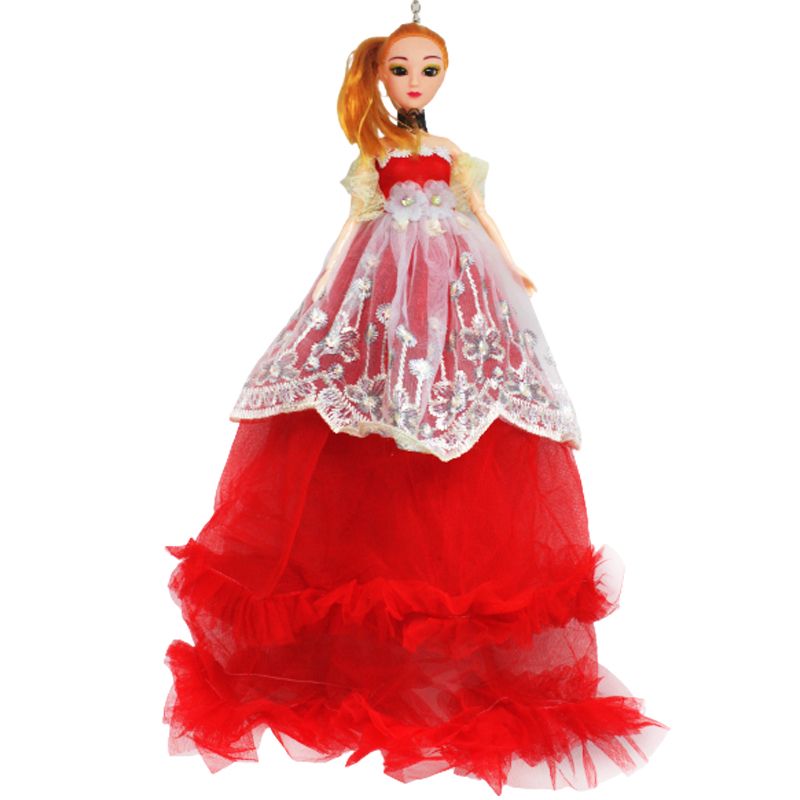 Кукла в длинном платье с вышивкой, красный