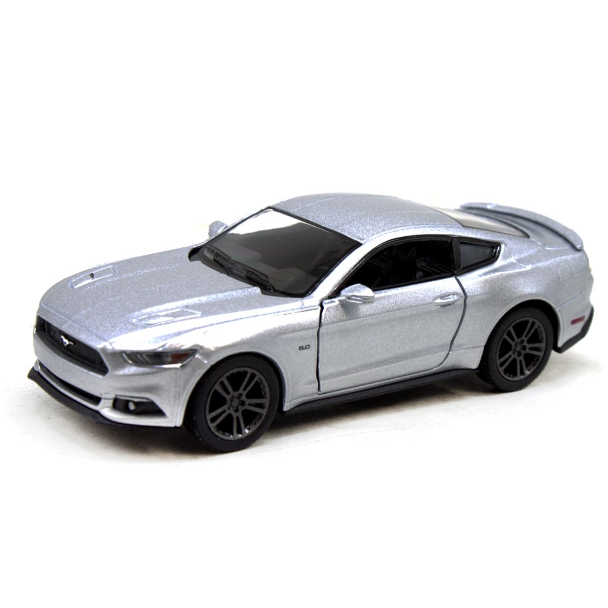 Уценка.  Машинка KINSMART Ford Mustang GT серебристый – продавленное заднее стекло.