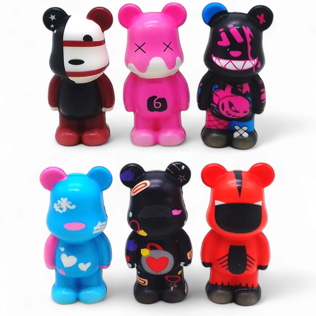 Іграшка-антистрес сквіш "Bearbrick", 13 см (мікс видів)