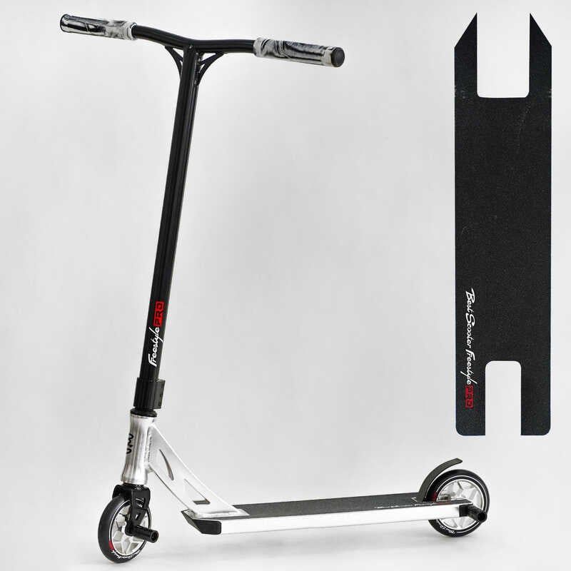 Самокат трюковий "Best Scooter" (HIC-система, ПЕГИ, алюмінієвий диск та дека, колеса PU, d=120 мм, ширина керма 58 см) фото 1 Самокат трюковий "Best Scooter" (HIC-система, ПЕГИ, алюмінієвий диск та дека, колеса PU, d=120 мм, ширина керма 58 см) фото 1