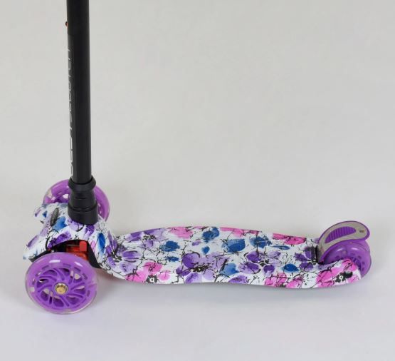 Самокат четырехколесный MAXI "Best Scooter" Самокат четырехколесный MAXI "Best Scooter"