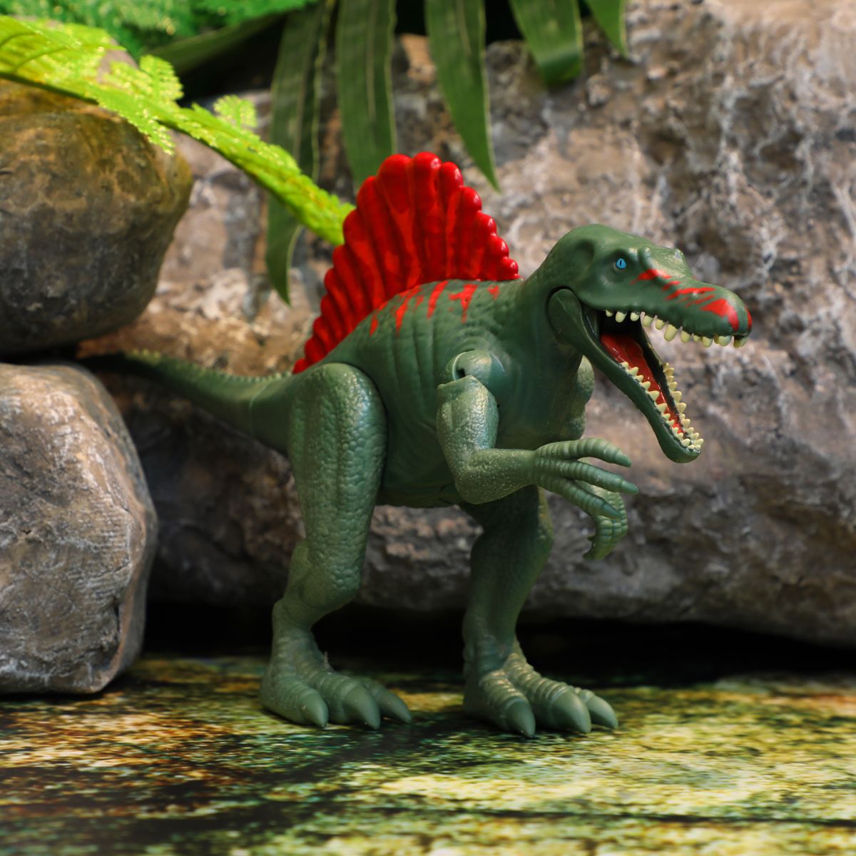 Интерактивная игрушка "Dinos Unleashed" серии "Realistic" S2 – Спинозавр