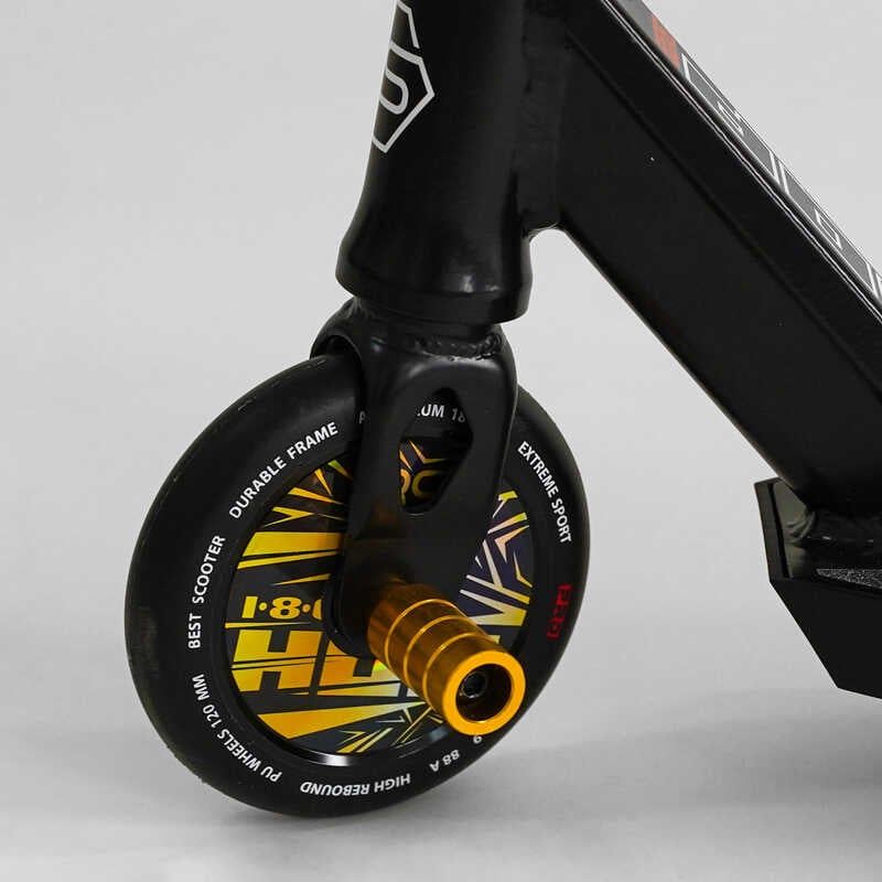 Самокат трюковий "Best Scooter. HOP" (HIC-система, ПЕГИ, алюмінієвий диск та дека, колеса PU, d=120 мм, ширина керма 58 см) фото 3 Самокат трюковий "Best Scooter. HOP" (HIC-система, ПЕГИ, алюмінієвий диск та дека, колеса PU, d=120 мм, ширина керма 58 см) фото 3