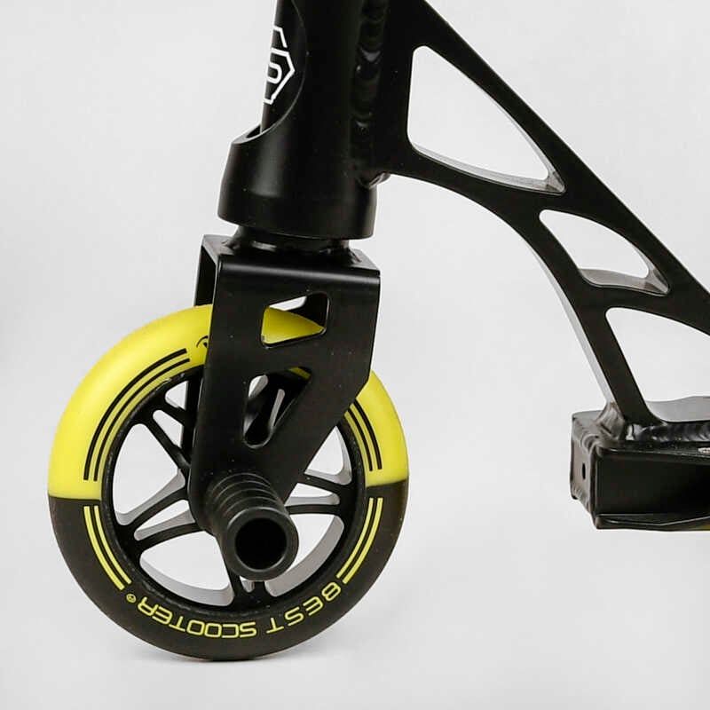 Самокат трюковий "Best Scooter. Reactor" (HIC-система, ПЕГИ, алюмінієвий диск та дека, колеса PU, d=110 мм, ширина керма 55 см) фото 3 Самокат трюковий "Best Scooter. Reactor" (HIC-система, ПЕГИ, алюмінієвий диск та дека, колеса PU, d=110 мм, ширина керма 55 см) фото 3