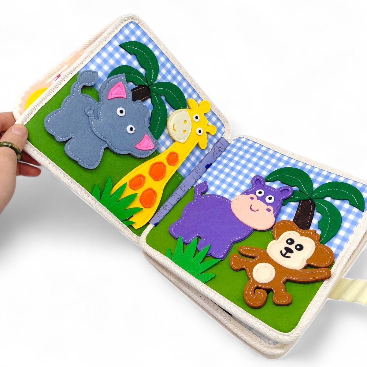 Мʼяка книжка-бізіборд (фетр, пальчикові ігри, сортер, елементи на липучках)  фото 3