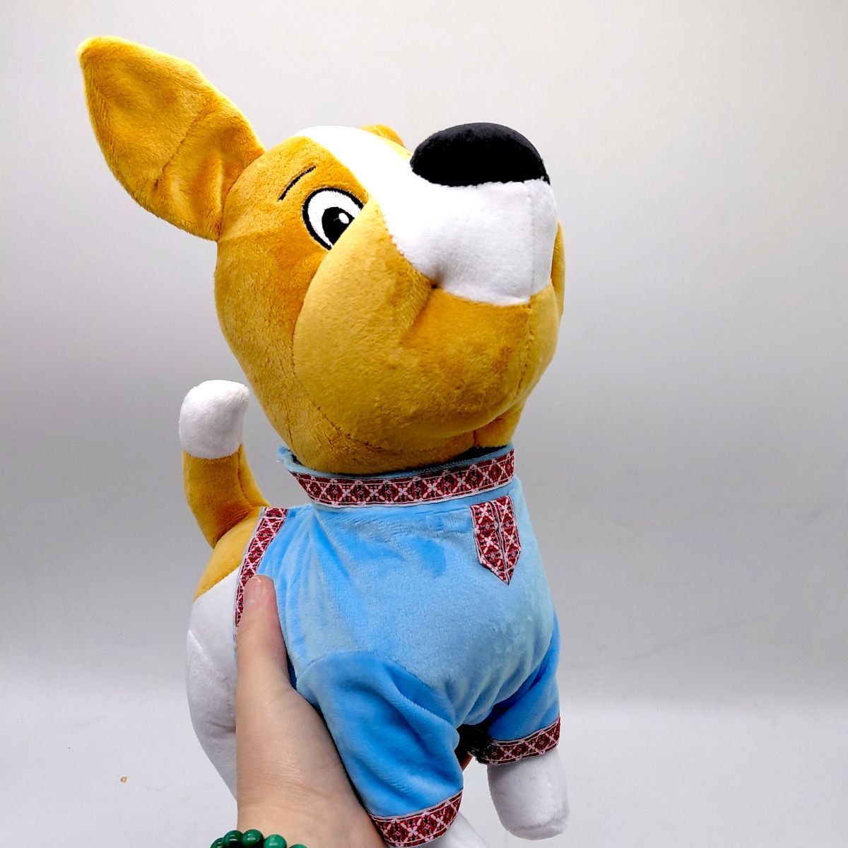 М'яка іграшка "Пес Патрон у вишиванці" 28 см (БЛАКИТНІЙ)  фото 3