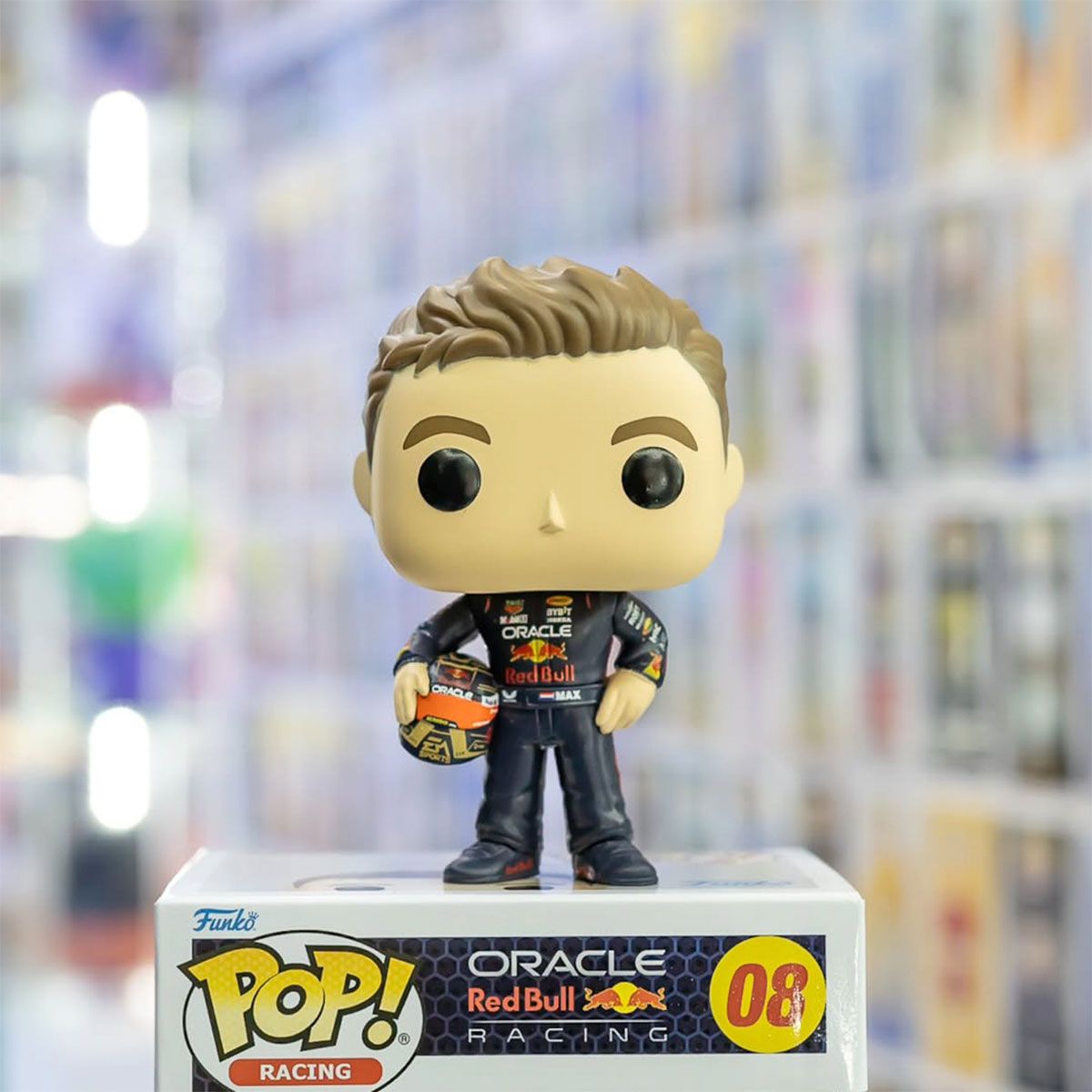 Ігрова фігурка Funko POP! серії Формула-1 - Макс Ферстаппен з шоломом  фото 3