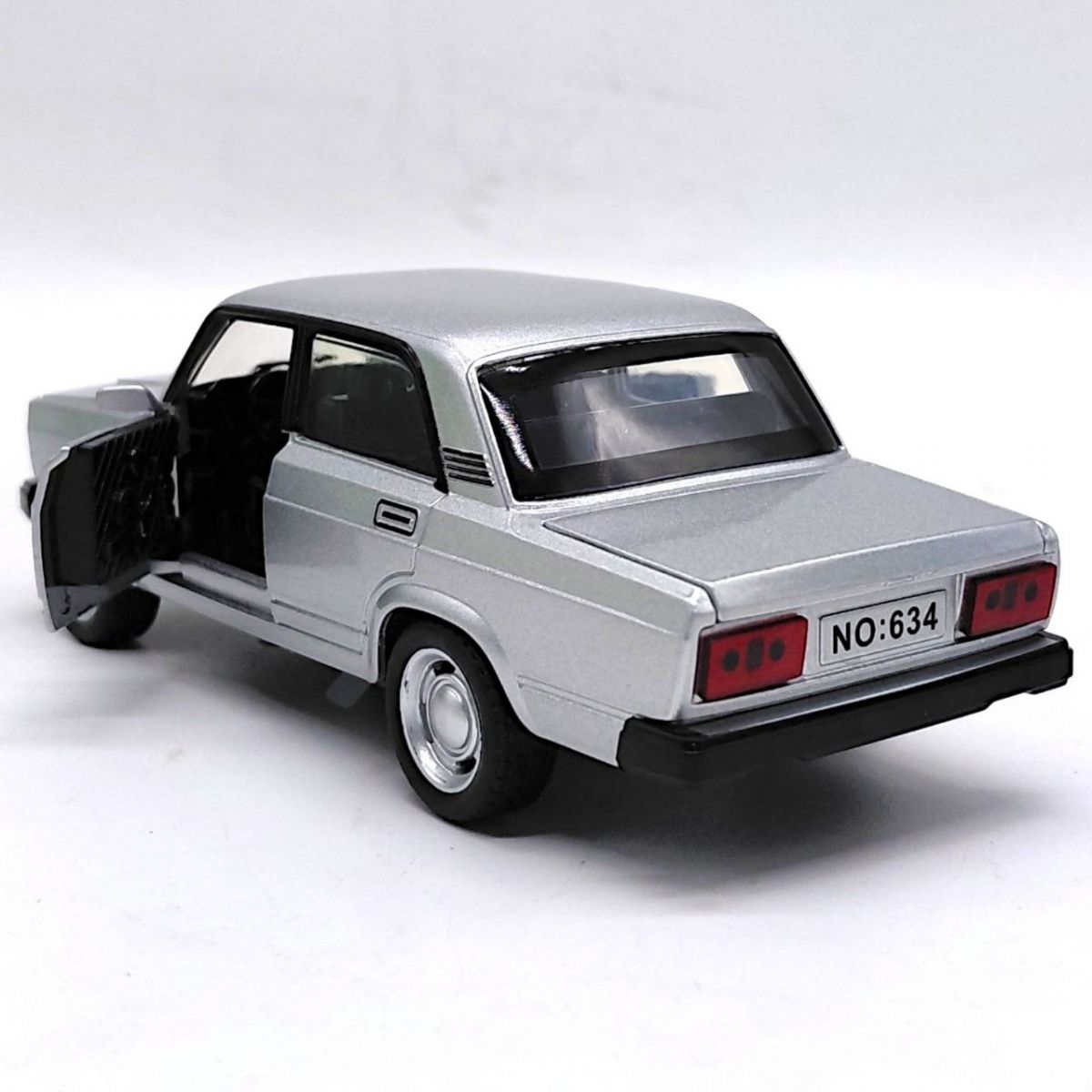 Машина металева "АВТОПРОМ" 1:32-36 Lada 2107 (СІРА)  фото 3