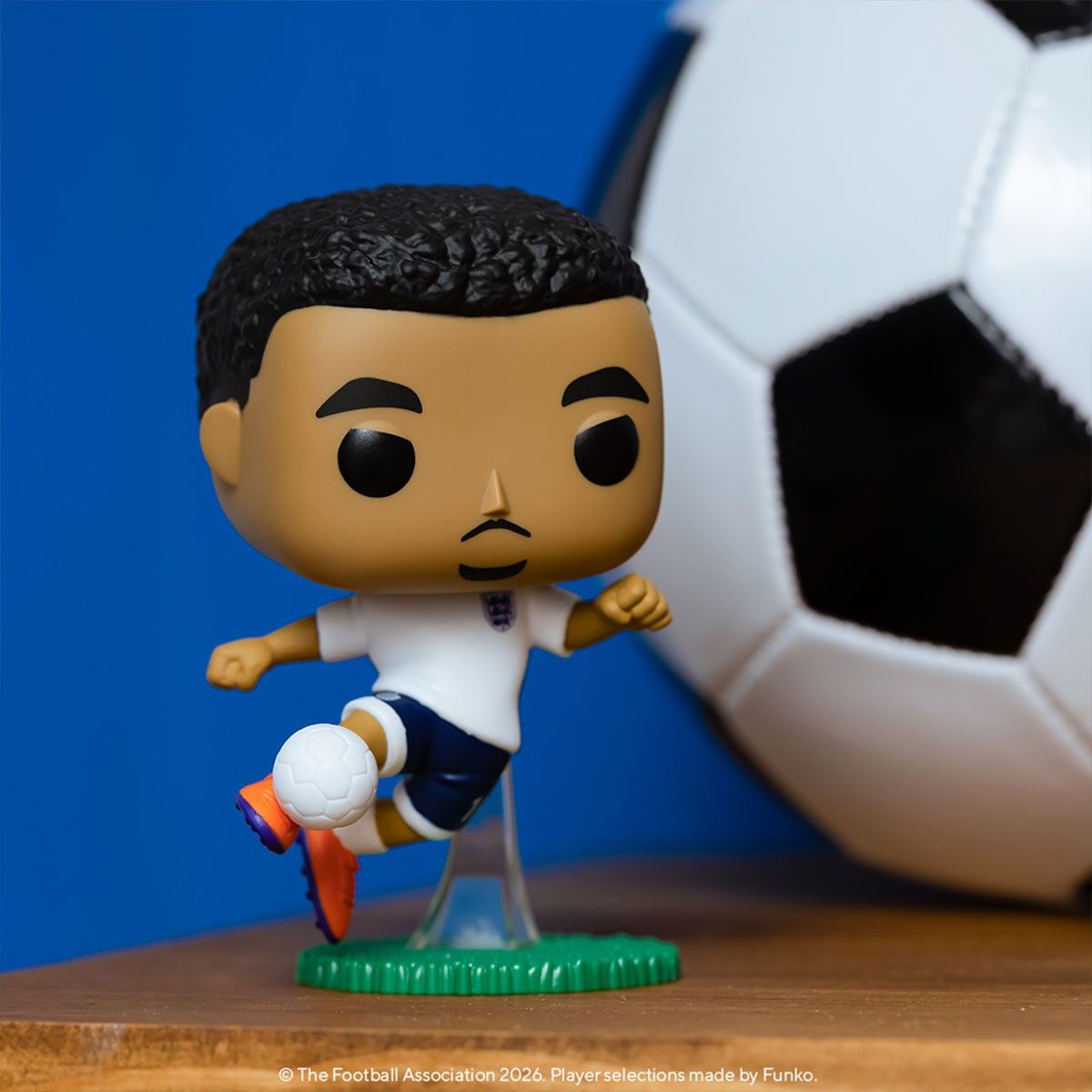 Игровая фигурка Funko POP! серии Футбол: Англия - Трент Александер-Арнольд  фото 3