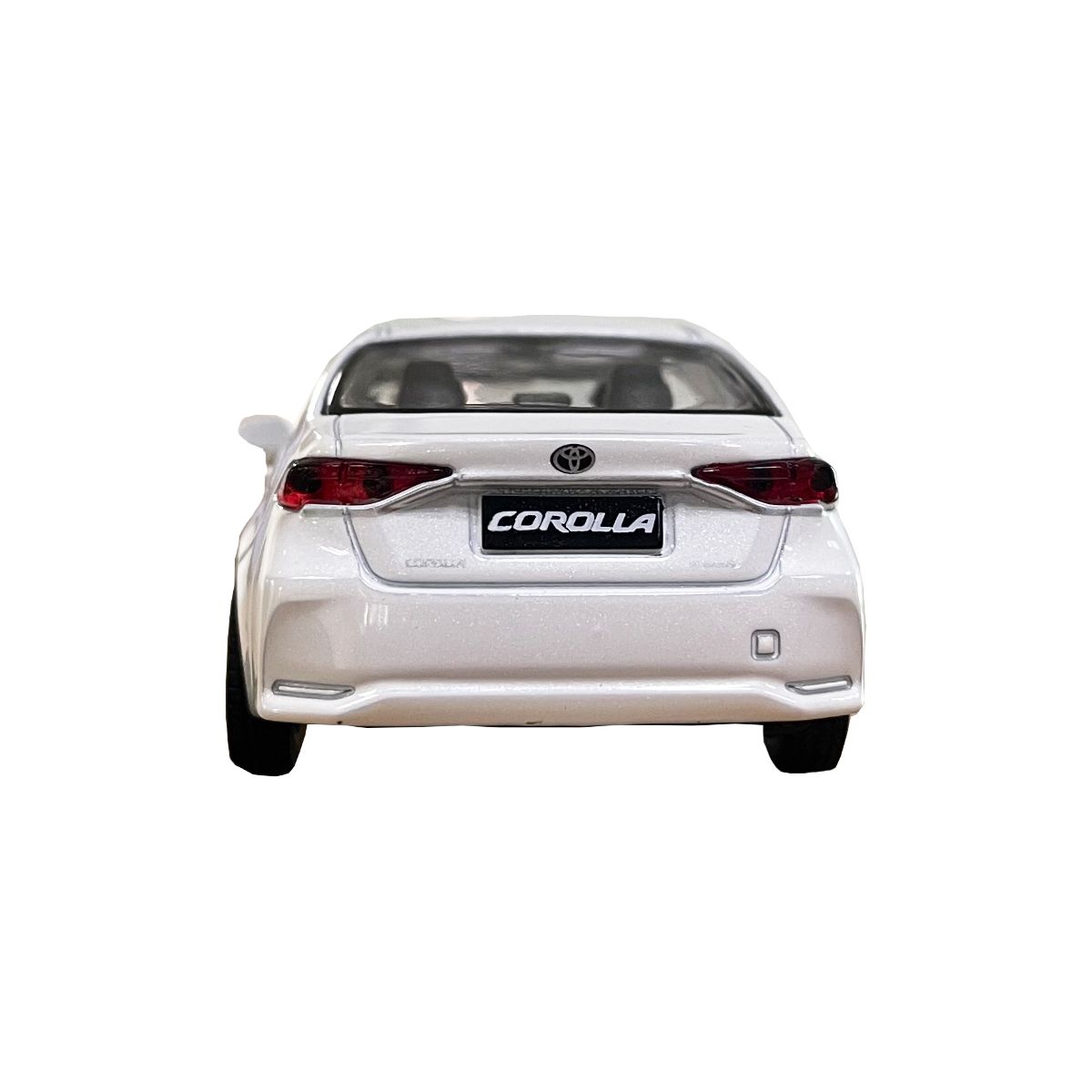 Автомодель – Toyota Corolla Hybrid (белый)  фото 3