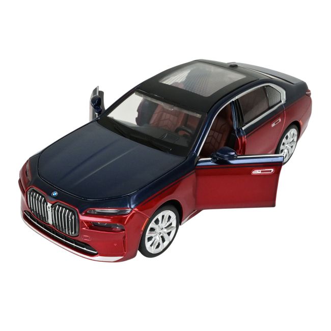 Машина металлическая АВТОПРОМ 1:24 BMW I7 на батарейках, звук, свет  фото 3