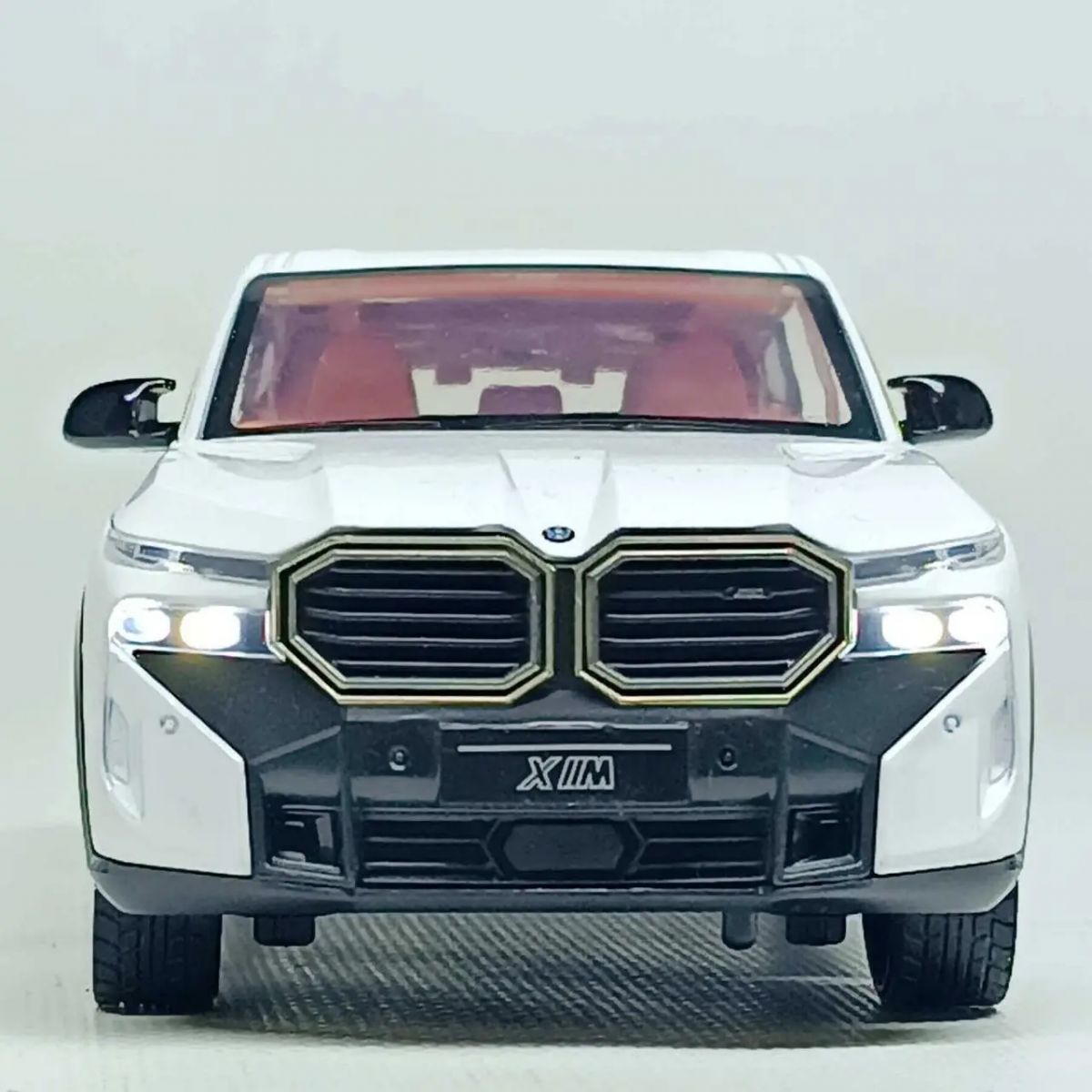 МАШИНА МЕТАЛЛИЧЕСКАЯ "АВТОПРОМ" 1:24 BMW XM (БЕЛЫЙ)  фото 3