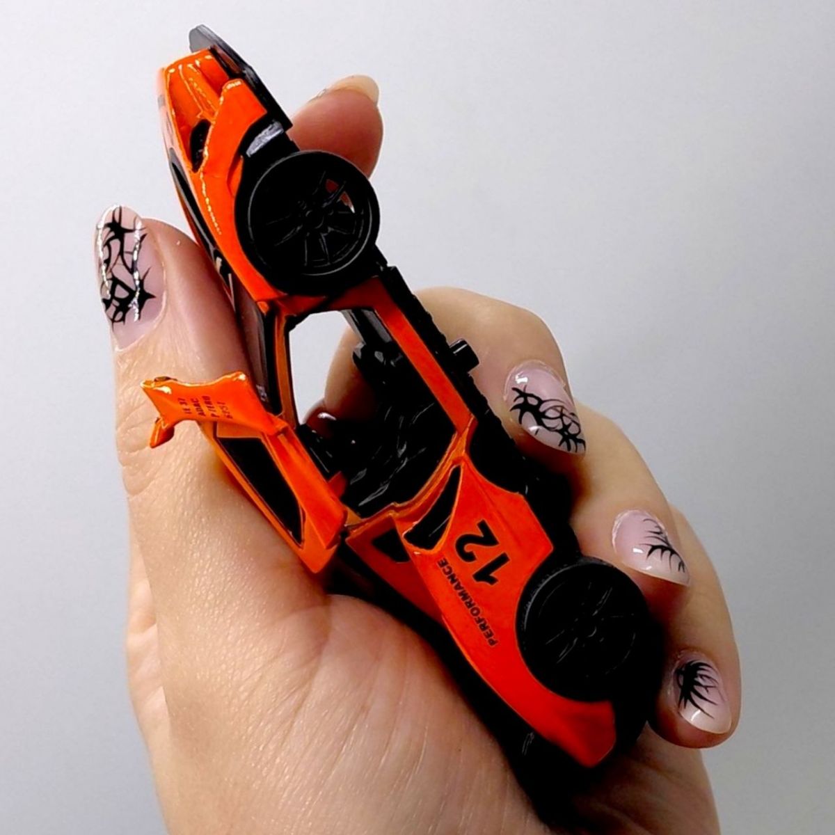 МАШИНА МЕТАЛЕВА "АВТОПРОМ" 1:43 MCLAREN (ПОМАРАНЧЕВИЙ)  фото 3