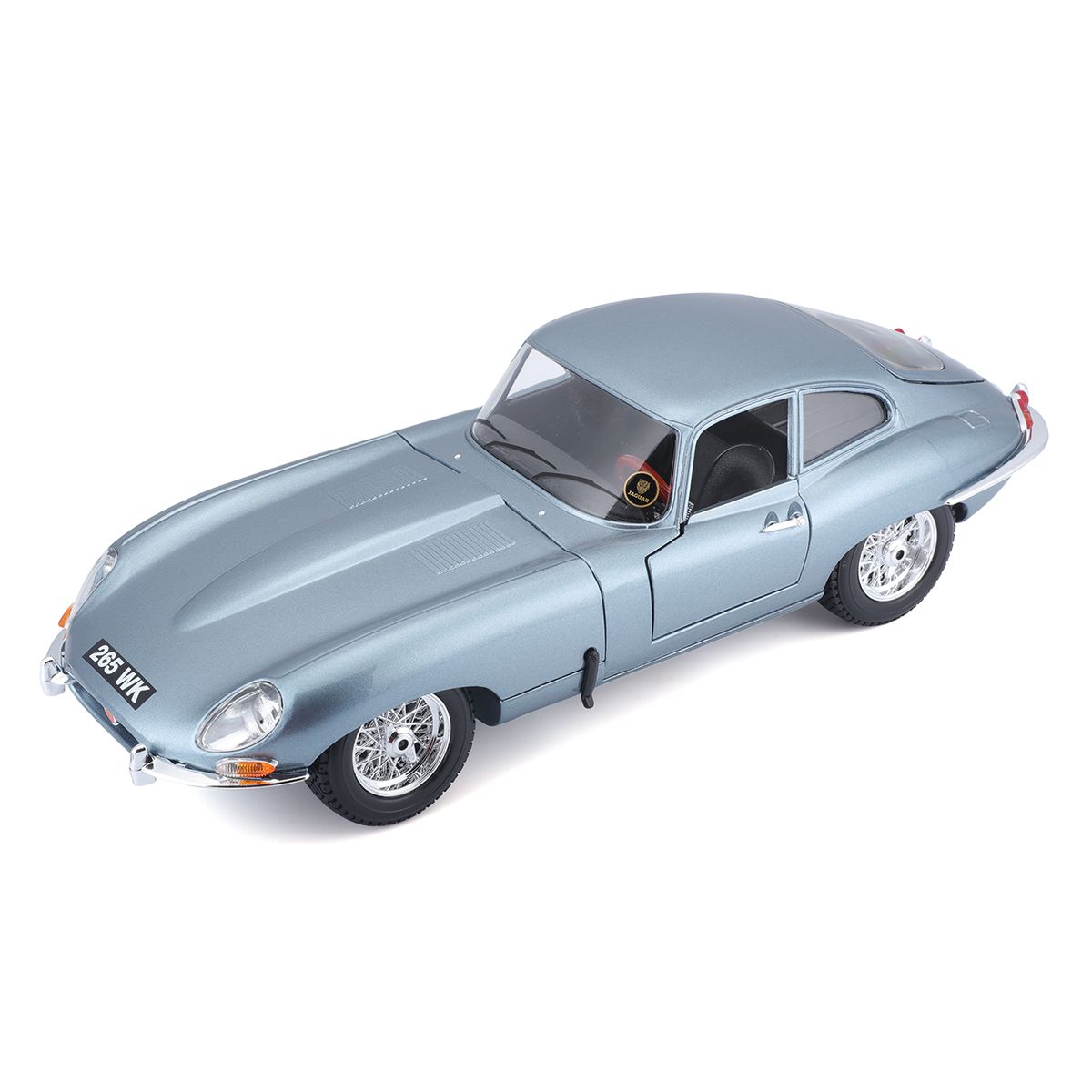 Автомодель - Jaguar E-Type Coupe (1961) (1:18)  фото 1