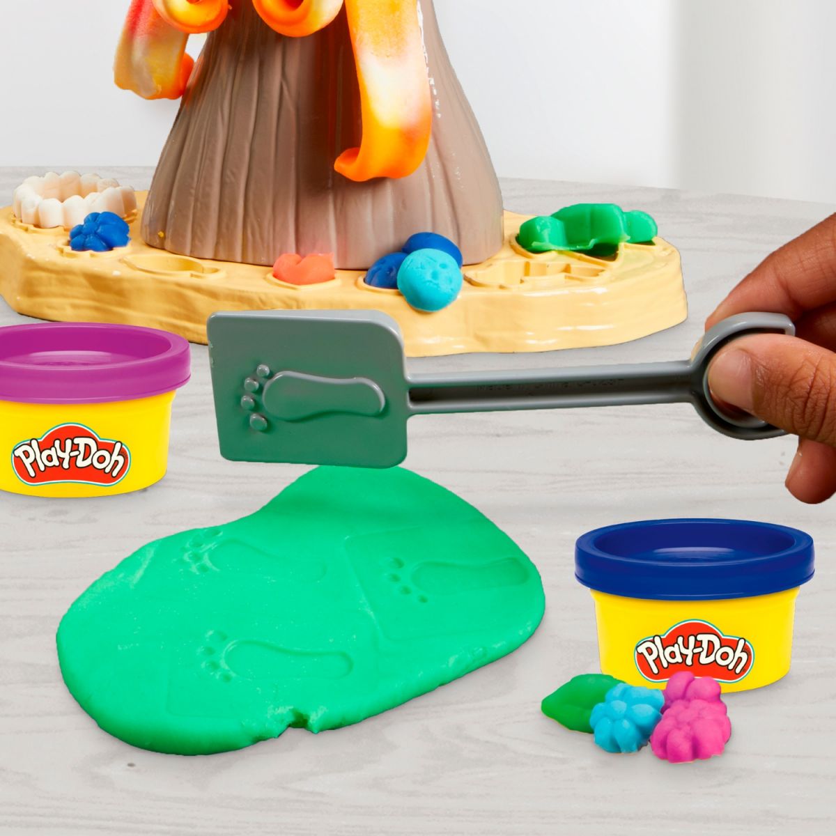 Play-Doh Набор для творчества с массой для лепки Вулканическое приключение с сокровищами  фото 1