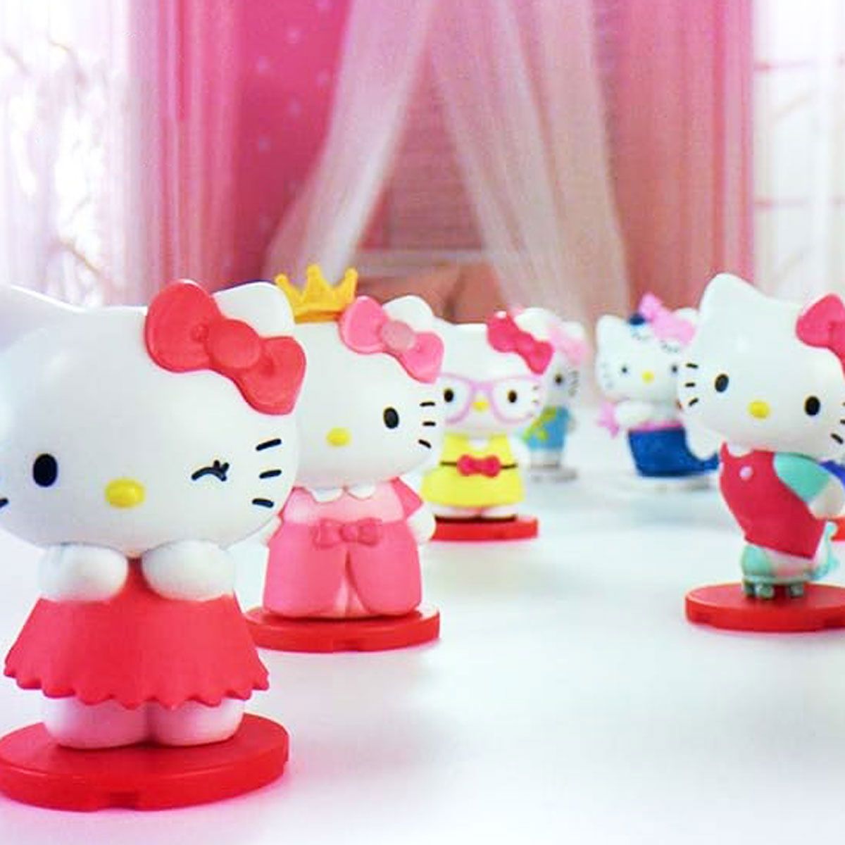 Іграшка-сюрприз "Hello Kitty: Гарнюні"