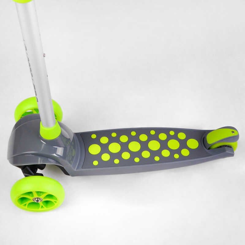 Самокат триколісний LK-70111 Best Scooter (4) СВІТЛО ДЕКИ, КОЛІС І ДИСКІВ, знімне кермо, передні колеса PU 120х35мм, задні колеса PU 80х30мм фото 4 Самокат триколісний LK-70111 Best Scooter (4) СВІТЛО ДЕКИ, КОЛІС І ДИСКІВ, знімне кермо, передні колеса PU 120х35мм, задні колеса PU 80х30мм фото 4