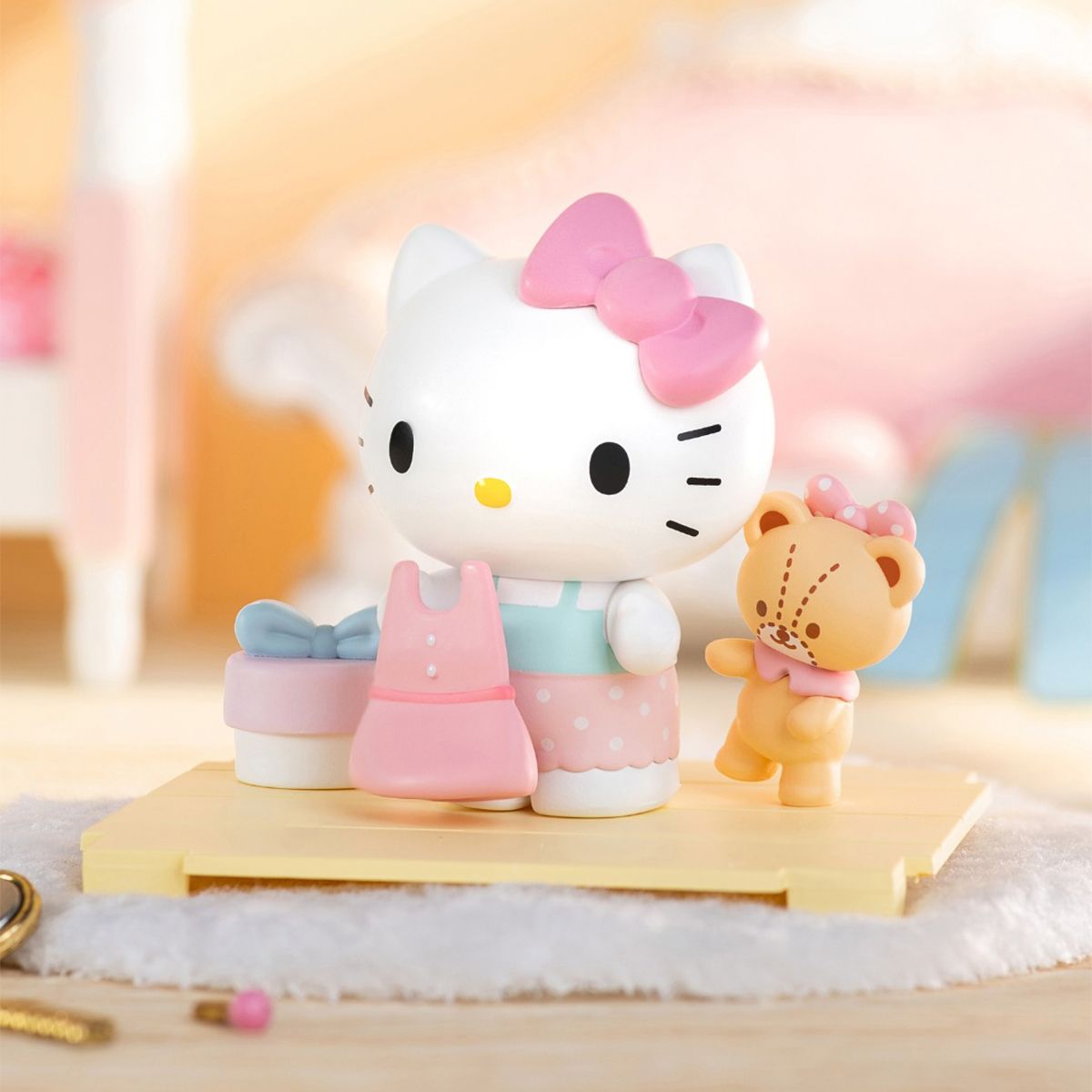 Фігурка-сюрприз "POP TOP HELLO KITTY – МИЛА ПОДРУЖКА" (мікс видів) фото 4 Фігурка-сюрприз "POP TOP HELLO KITTY – МИЛА ПОДРУЖКА" (мікс видів) фото 4