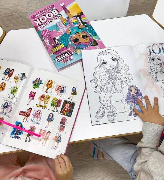 Книжка-розмальовка зі стікерами  "BB Nation SWAG"  фото 4
