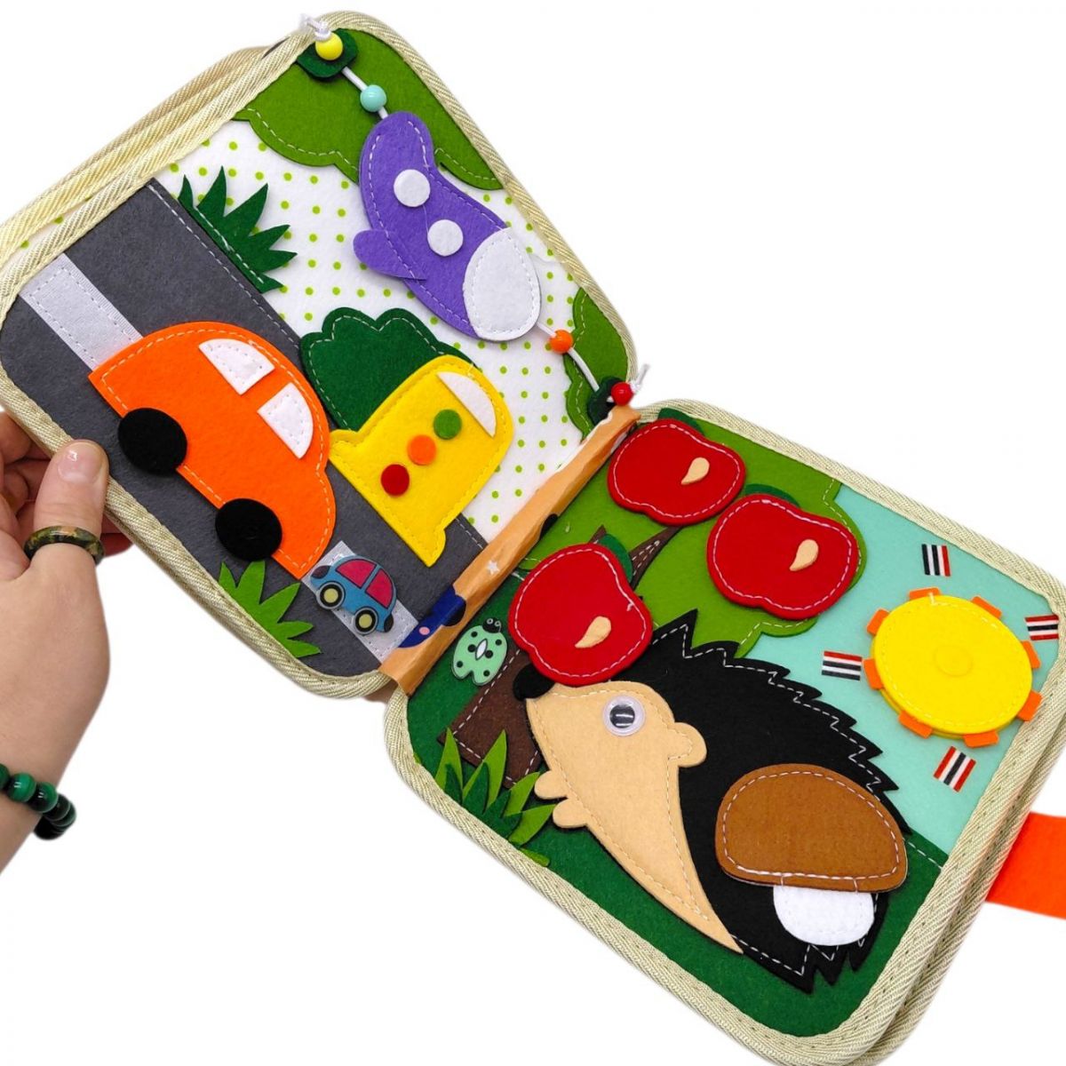 Мʼяка книжка-бізіборд (фетровий, вивчення форм, кольорів, тварин, пальчикові ігри, на липучках)  фото 4