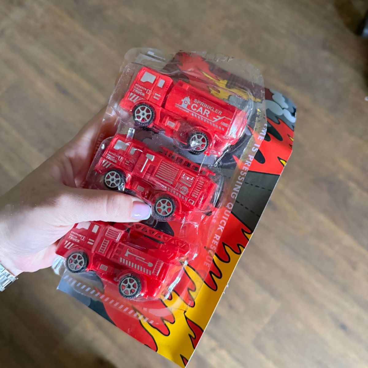 Уценка.  Набор пожарных машинок (9 см) - Не товарньій вид  фото 4