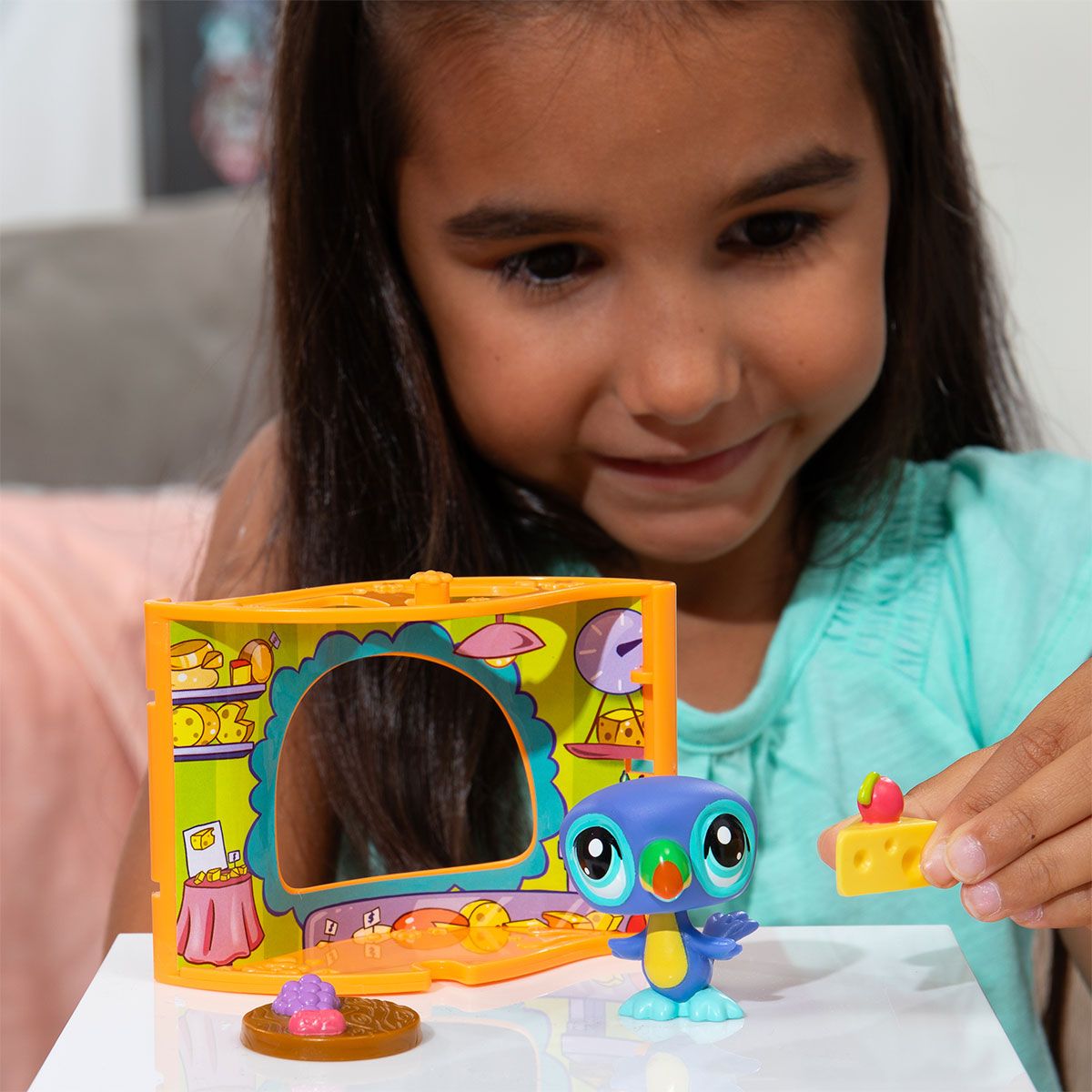 Игровой набор Littlest Pet Shop - Французское бистро  фото 4