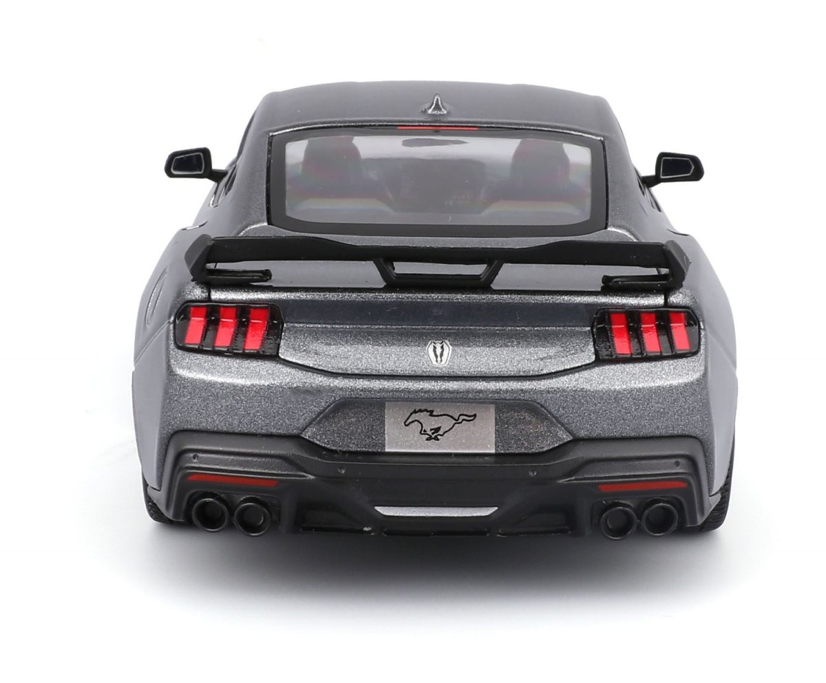 Машинка игрушечная 2024 Ford Mustang Darkhorse масштаб 1:24 серый металлик  фото 4
