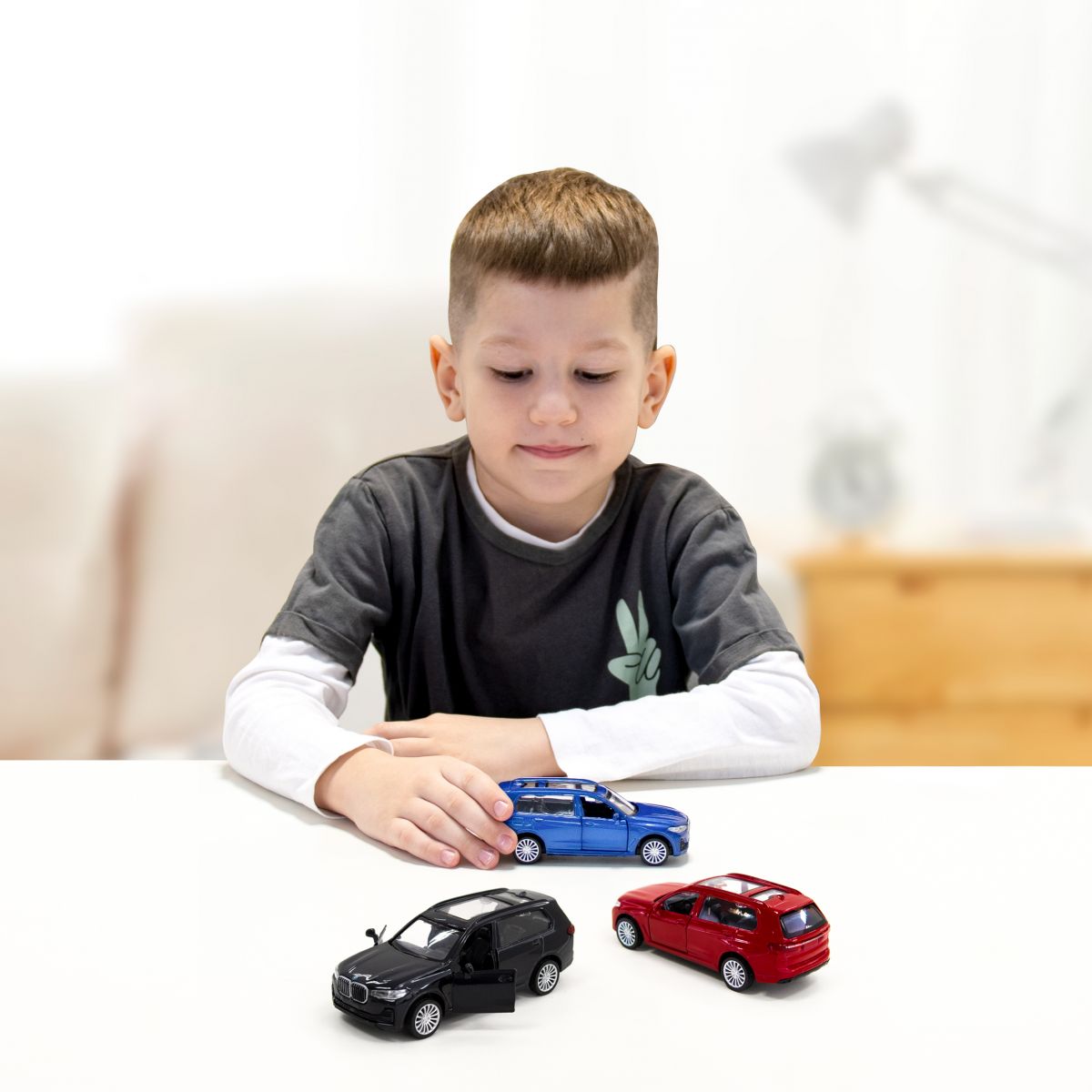 Автомодель - BMW X7 (красный)  фото 4