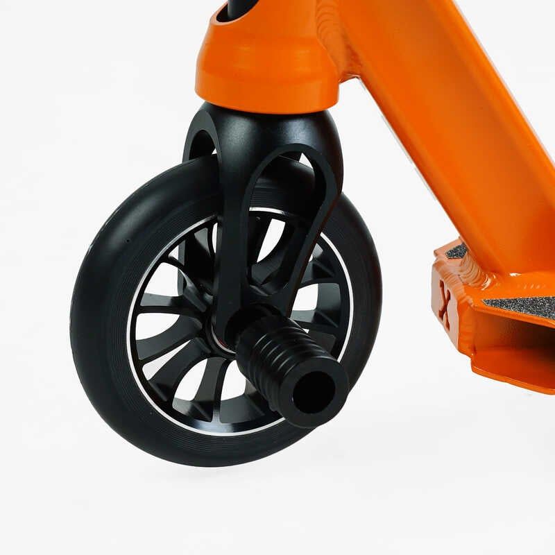 Самокат трюковий "Best Scooter" (HIC-система, Пегі, алюмінієвий диск і дека, колеса PU d-110мм, ширина керма - 52 см, висота - 83 см) фото 5 Самокат трюковий "Best Scooter" (HIC-система, Пегі, алюмінієвий диск і дека, колеса PU d-110мм, ширина керма - 52 см, висота - 83 см) фото 5