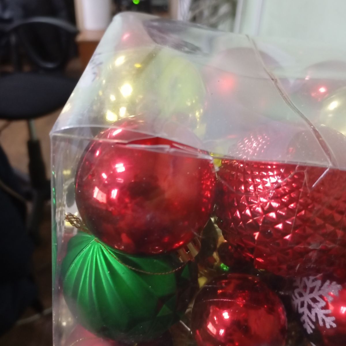 Уценка.  Новорічні прикраси C 67572 (32) 34 штуки, кульки, у слюді   - Повреждена упаковка  фото 5