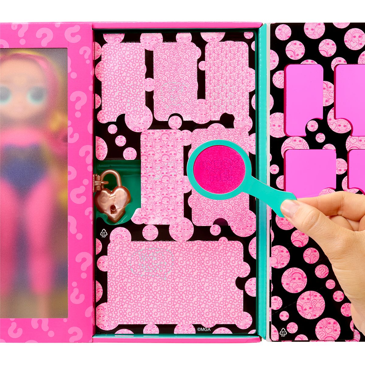 Ігровий набір з лялькою L. O. L.  Surprise! серії O. M. G.  Eye Spy – Супергеройка  фото 5