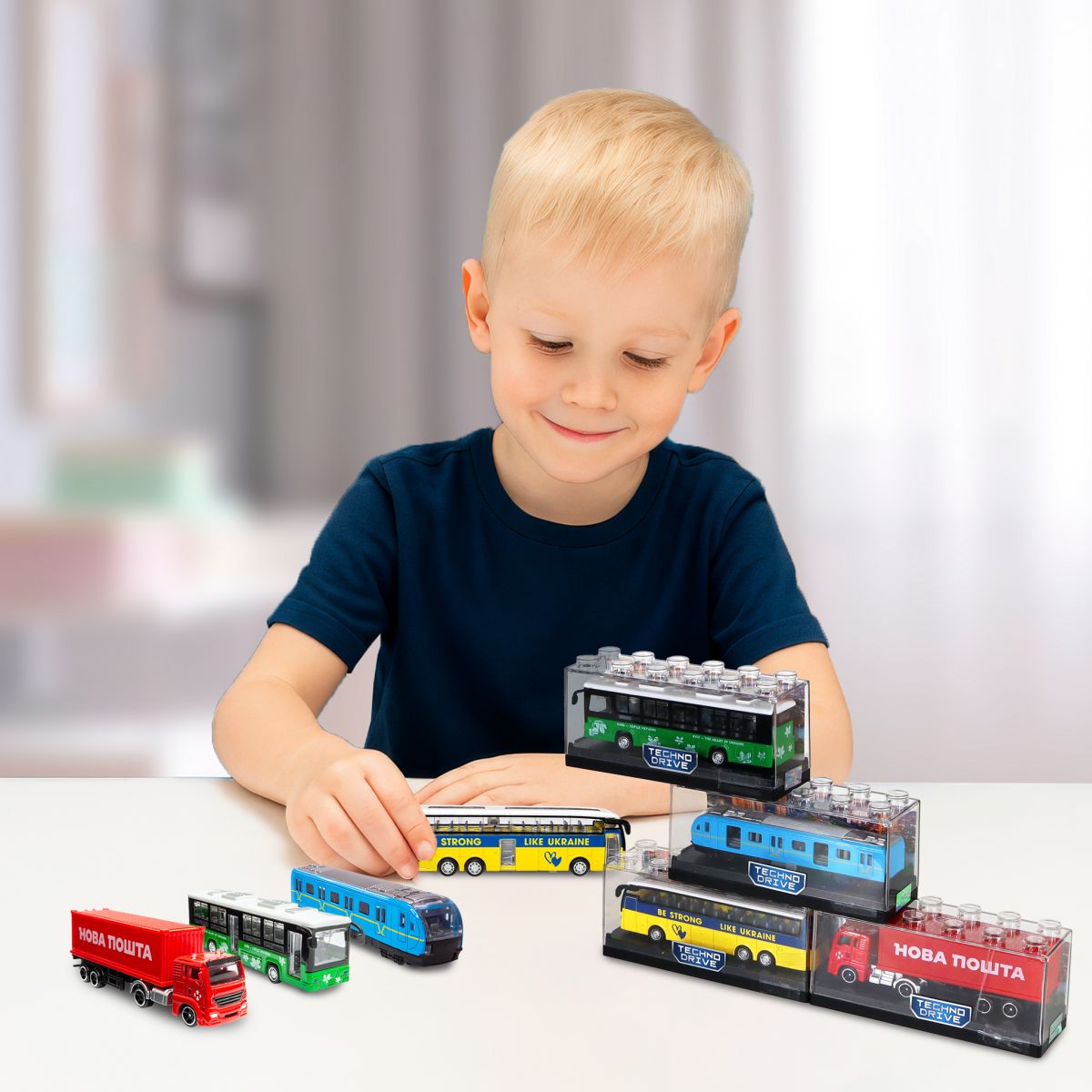 Модель – ФУРА НОВА ПОШТА (в пласт.  боксі)  фото 5