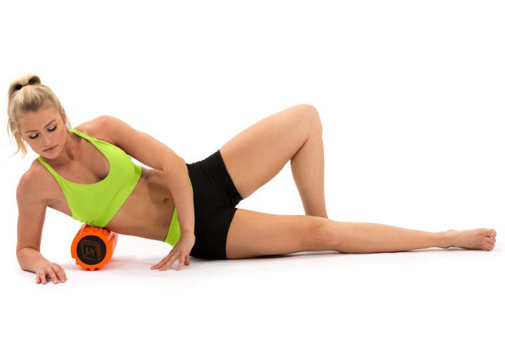 Массажный ролик EasyFit Solid Roller v. 1. 1s 33 см оранжевый  фото 5