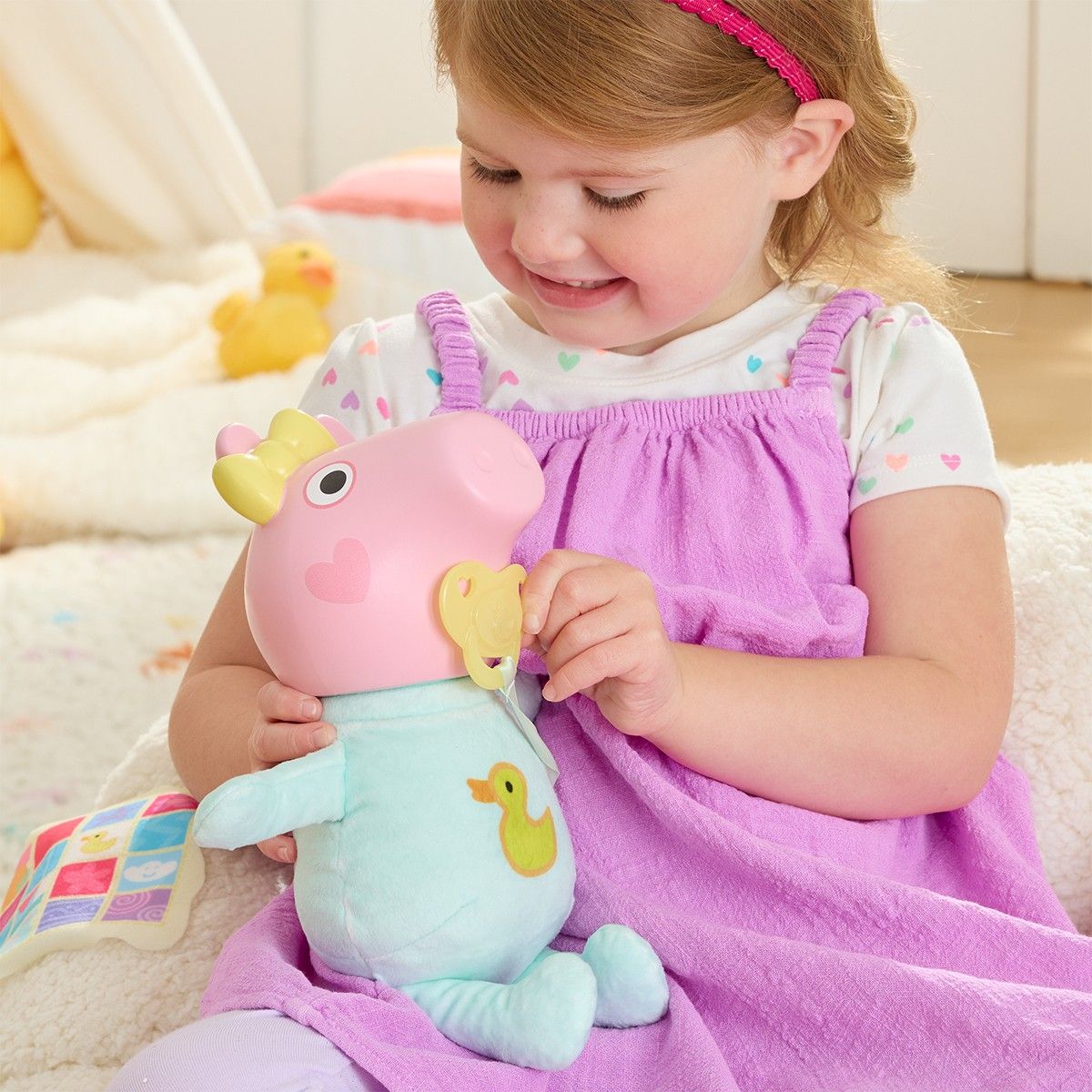 Интерактивная игрушка Peppa – Крошка Эви: хрюшки-обнимашки  фото 5