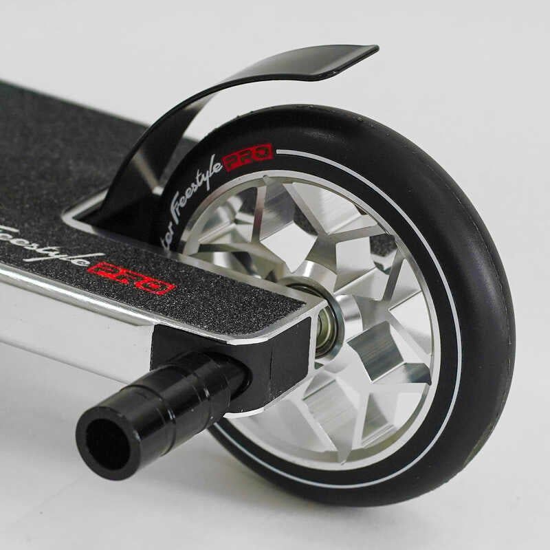 Самокат трюковий "Best Scooter" (HIC-система, ПЕГИ, алюмінієвий диск та дека, колеса PU, d=120 мм, ширина керма 58 см) фото 6 Самокат трюковий "Best Scooter" (HIC-система, ПЕГИ, алюмінієвий диск та дека, колеса PU, d=120 мм, ширина керма 58 см) фото 6