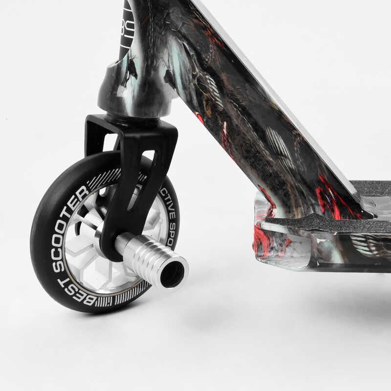 Самокат трюковий "Best Scooter" (HIC-система, ПЕГИ, алюмінієвий диск та дека з ПРИНТОМ, колеса PU, d = 110мм, ширина керма - 60 см, в коробці) фото 6 Самокат трюковий "Best Scooter" (HIC-система, ПЕГИ, алюмінієвий диск та дека з ПРИНТОМ, колеса PU, d = 110мм, ширина керма - 60 см, в коробці) фото 6