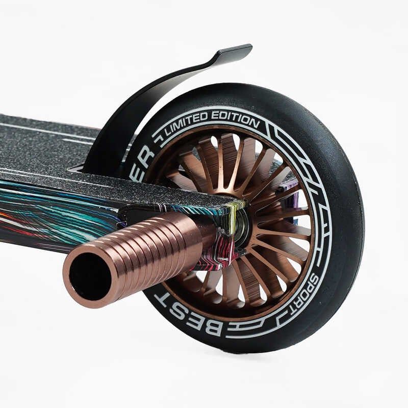 Самокат трюковий "Best Scooter" (HIC-система, ПЕГИ, алюмінієвий диск та дека з ПРИНТОМ, колеса PU, d = 110мм, ширина керма - 60 см) фото 6 Самокат трюковий "Best Scooter" (HIC-система, ПЕГИ, алюмінієвий диск та дека з ПРИНТОМ, колеса PU, d = 110мм, ширина керма - 60 см) фото 6