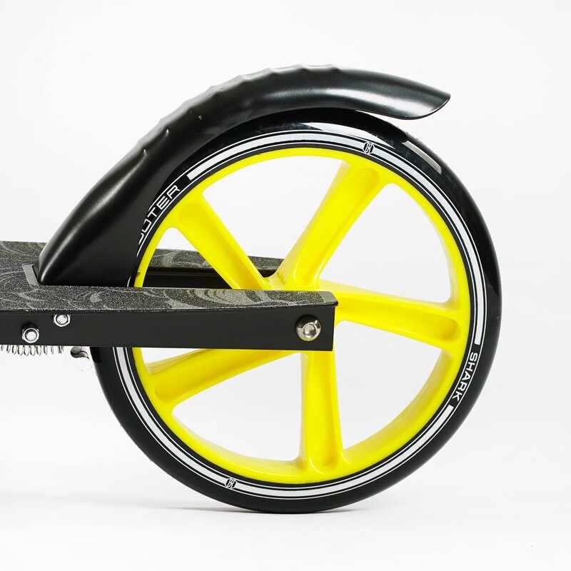 Самокат двоколісний "Best Scooter SHARK" (з ручним гальмом, затискач керма, колеса PU - 20 см, 1 амортизатор, в коробці) фото 6 Самокат двоколісний "Best Scooter SHARK" (з ручним гальмом, затискач керма, колеса PU - 20 см, 1 амортизатор, в коробці) фото 6
