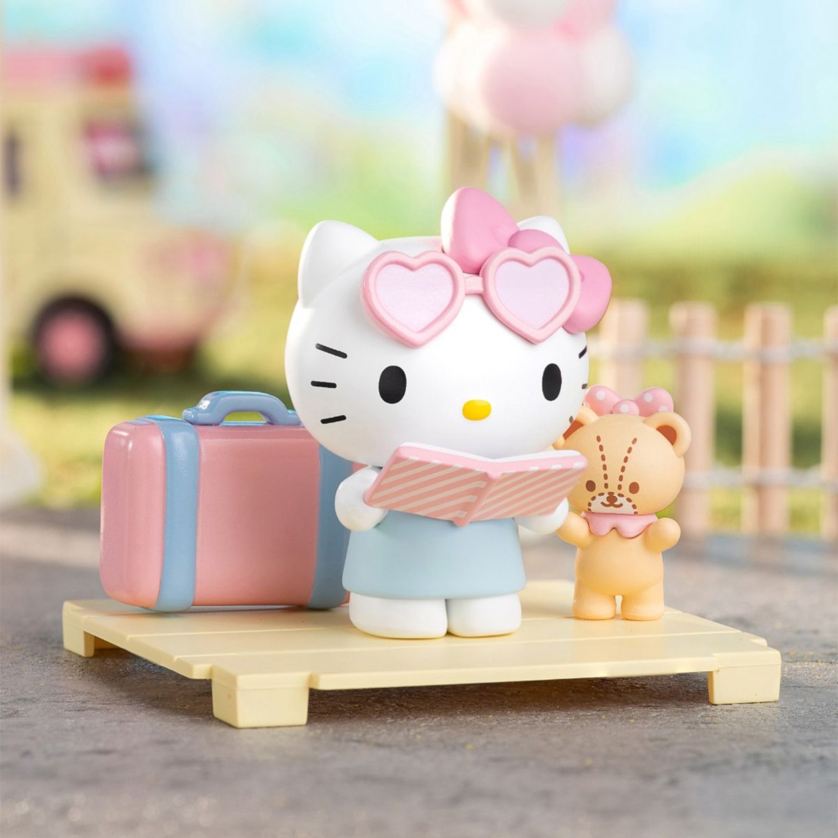 Фігурка-сюрприз "POP TOP HELLO KITTY – МИЛА ПОДРУЖКА" (мікс видів) фото 6 Фігурка-сюрприз "POP TOP HELLO KITTY – МИЛА ПОДРУЖКА" (мікс видів) фото 6
