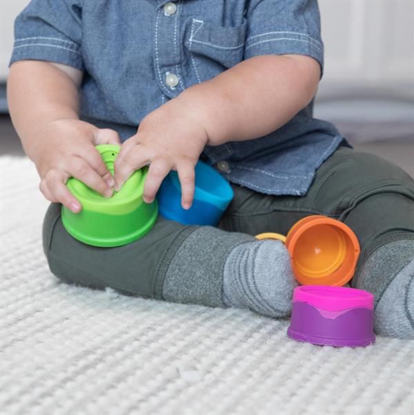 Пірамідка Fat Brain Toys dimpl stack Чашки 5 шт  фото 6