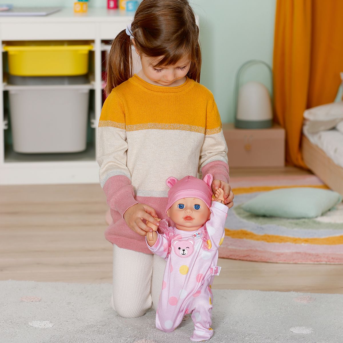 Интерактивная кукла Baby Born – Первые шаги Эмили (43 см)  фото 7