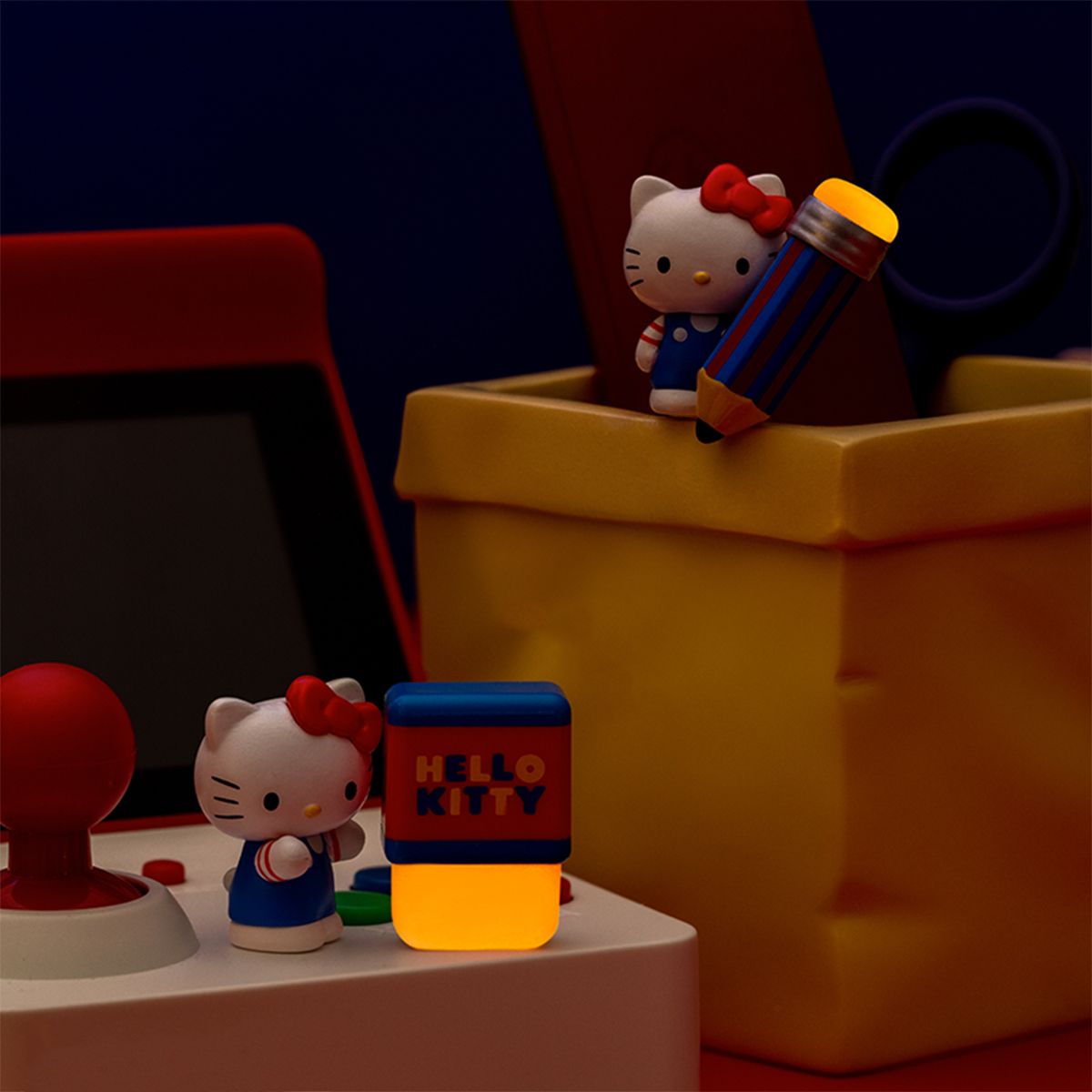Фигурка-сюрприз Pop Top Hello Kitty – Канцелярские истории  фото 7