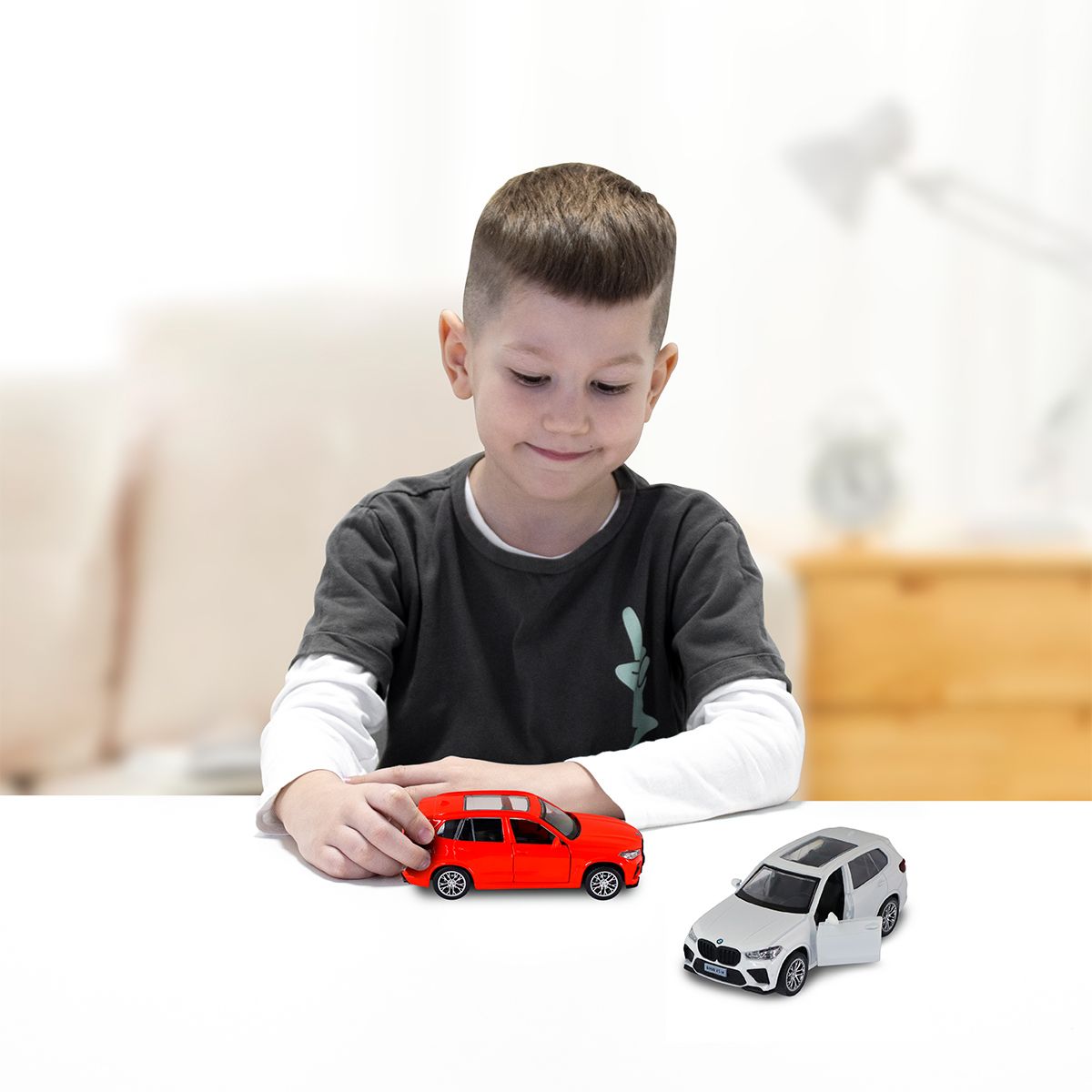 Автомодель – BMW X5 M (білий, червоний)  фото 8