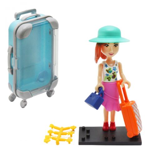 Лялька в валізці "Мандрівниця", в блакитному капелюшку фото