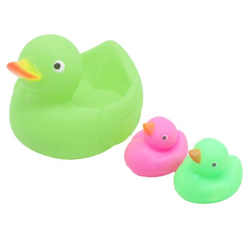 Іграшка для ванни "Качечка з каченятами", зелена фото