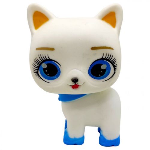 Уценка.  Игровая фигурка "Animal world", котик белый грязь на игрушке фото