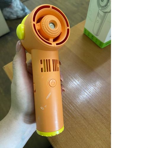 Уценка. Портативный вентилятор-увлажнитель (оранжевый) поцарапан фото