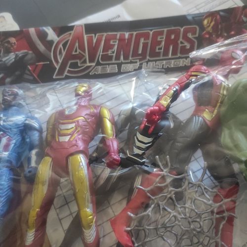 Уцінка. Набір героїв 3099-19 (120/2) 5 фігурок, підсвічування на грудях, середня висота 17 см, рухливі кінцівки та голова, ТРАНСПОРТУВАЛЬНЕ ПАКУВАННЯ - ПАКЕТ   Пошкоджена упаковка фото